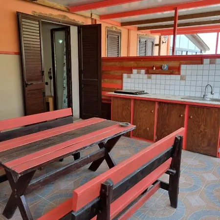 לינה וארוחת בוקר Jolanda & Carmelo Villaggio Mosè