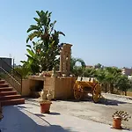 Jolanda & Carmelo Bed & Breakfast Villaggio Mosè